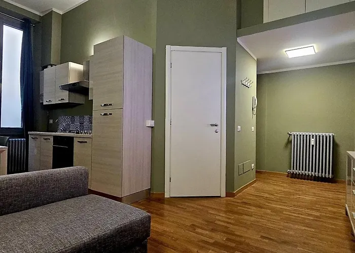 CARLO FARINI 72 SUPERIOR APARTMENT - Private Parking - Centro